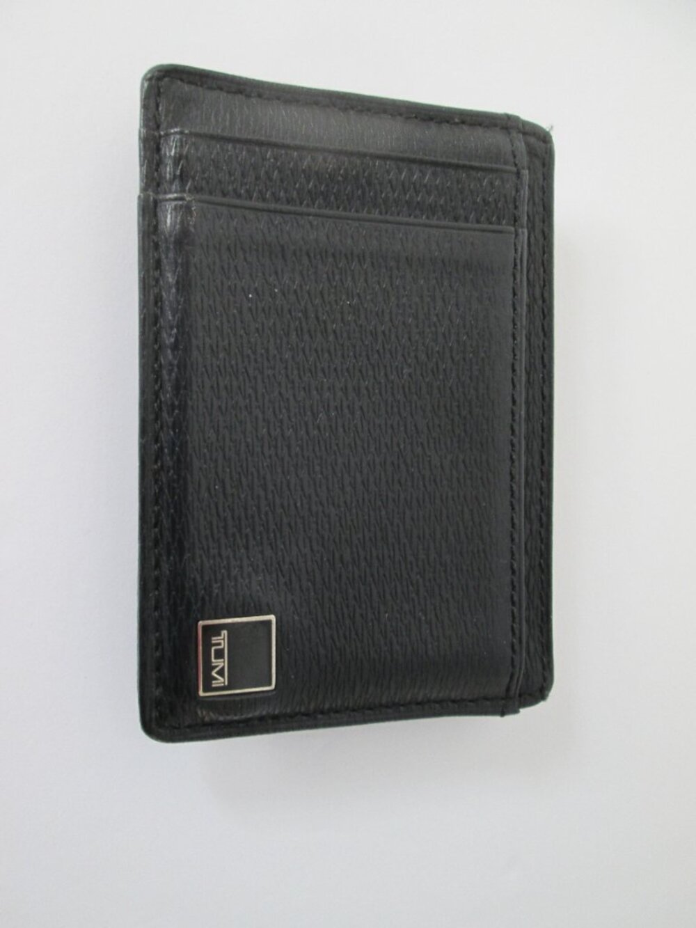 TUMI Slim Money Clip Wallet Black Leather Card Case Minimalist 3 Slots NEW
